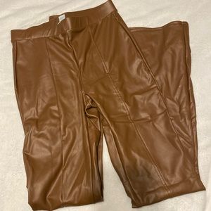 Leather pants with soft inside